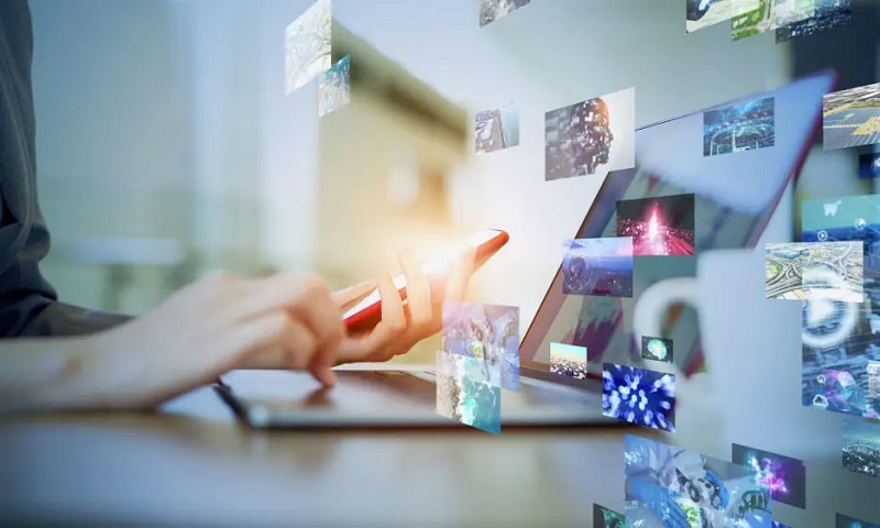 Enhancing Content Marketing Strategies with AI Integration