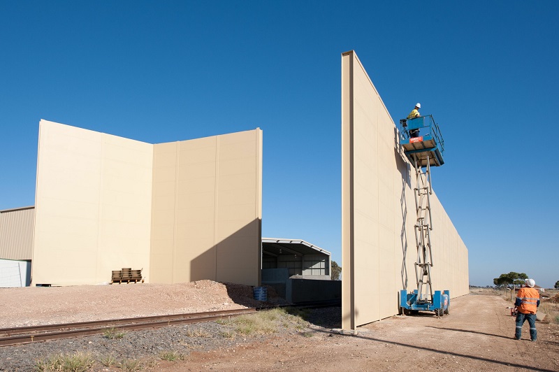 What Noise Barrier Solutions Are Developers Choosing to Protect Urban Projects?